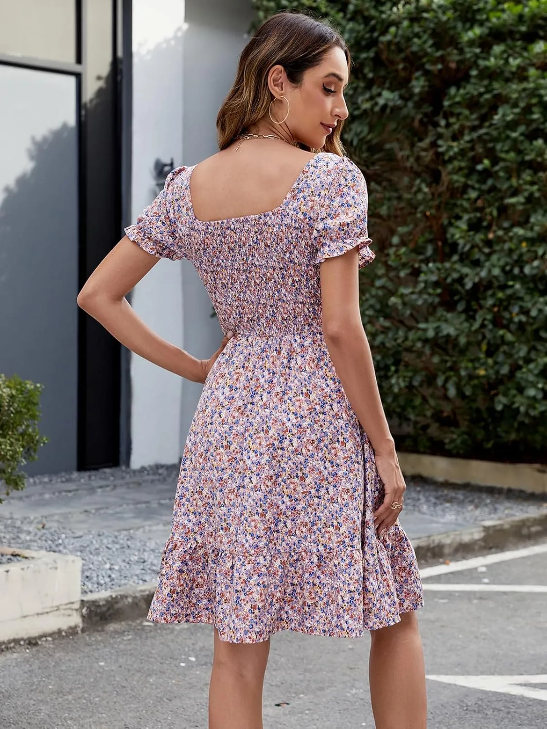 Lyrur Women's Short Sleeve Summer Dresses 2025 Spring Casual Square Neck Easter Dress A-Line Tiered Sundress with Pockets